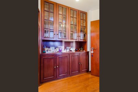 Apartamento à venda com 170m², 3 quartos e 2 vagasCorredor