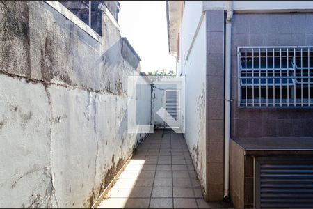 Casa à venda com 138m², 3 quartos e 2 vagas Casa à venda com 138m², 3 quartos e 2 vagasVista do Quarto de Serviço