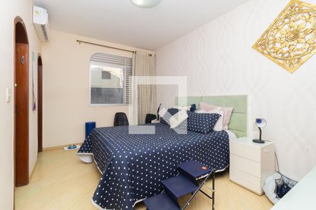 Apartamento à venda com 180m², 4 quartos e 2 vagas Apartamento à venda com 180m², 4 quartos e 2 vagasQuarto 1
