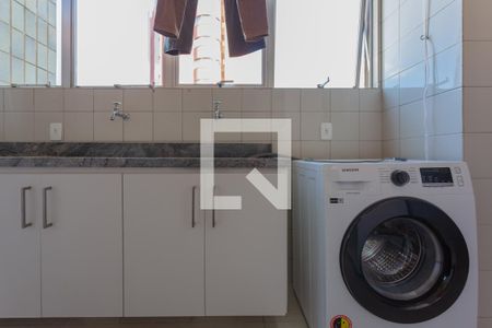 Apartamento à venda com 240m², 4 quartos e 2 vagasÁrea de Serviço