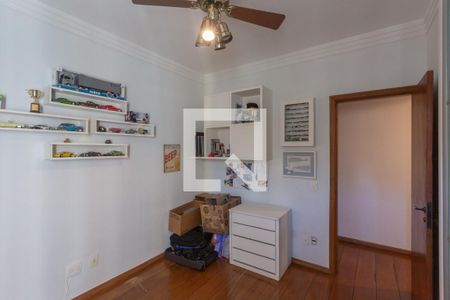 Apartamento à venda com 240m², 4 quartos e 2 vagasQuarto 2