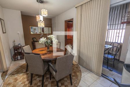 Casa à venda com 400m², 4 quartos e 2 vagasCopa