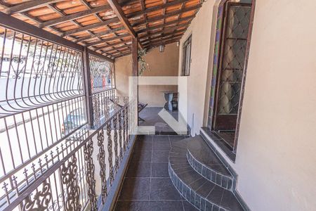 Casa à venda com 400m², 4 quartos e 2 vagasVaranda