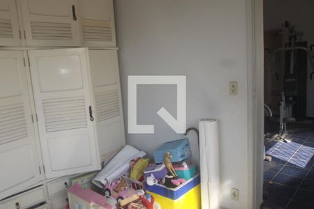 Casa à venda com 206m², 5 quartos e 2 vagasQuarto 5