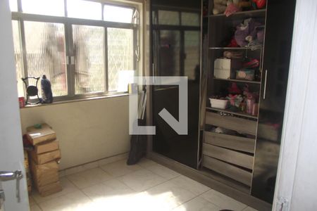 Casa à venda com 206m², 5 quartos e 2 vagasQuarto 2