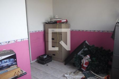 Casa à venda com 206m², 5 quartos e 2 vagasQuarto 5