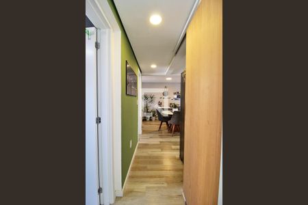Apartamento à venda com 115m², 3 quartos e 2 vagasCorredor