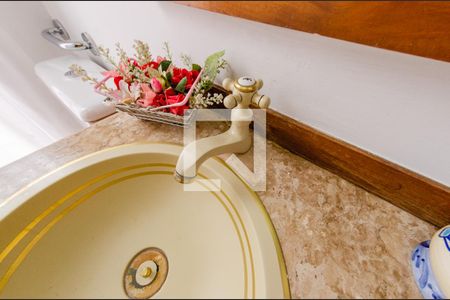 Casa à venda com 425m², 4 quartos e 4 vagasLavabo