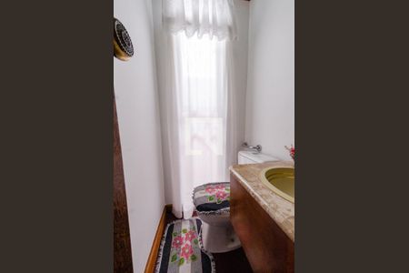 Casa à venda com 425m², 4 quartos e 4 vagasLavabo