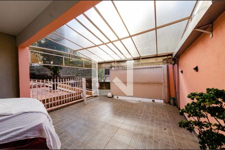 Casa à venda com 425m², 4 quartos e 4 vagasGaragem