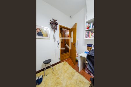 Casa à venda com 425m², 4 quartos e 4 vagasEscritório