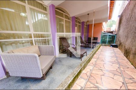 Casa à venda com 425m², 4 quartos e 4 vagasÁrea