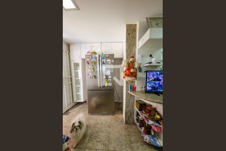 Casa à venda com 425m², 4 quartos e 4 vagasCozinha