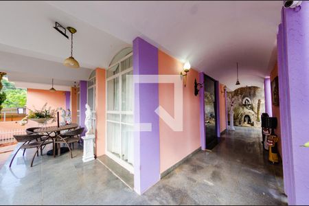 Casa à venda com 425m², 4 quartos e 4 vagasÁrea