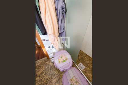 Casa à venda com 425m², 4 quartos e 4 vagasBanheiro