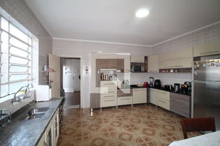 Casa à venda com 196m², 3 quartos e 4 vagasCozinha