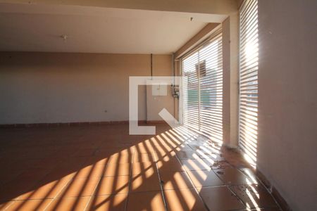 Casa à venda com 196m², 3 quartos e 4 vagasGaragem