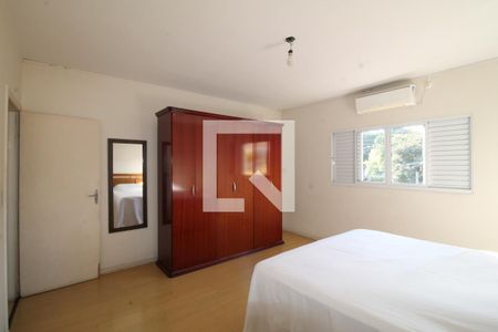 Casa à venda com 196m², 3 quartos e 4 vagasQuarto 1  