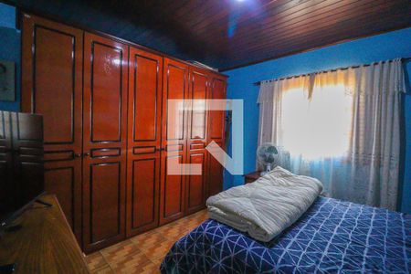 Casa à venda com 378m², 4 quartos e 2 vagasQuarto 1