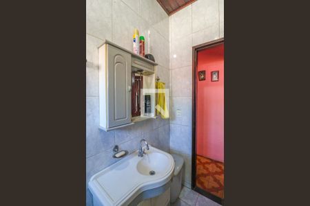 Casa à venda com 378m², 4 quartos e 2 vagasBanheiro