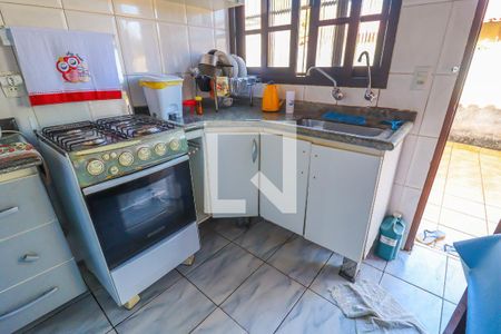 Casa à venda com 378m², 4 quartos e 2 vagasCozinha e Área de Serviço