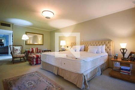 Apartamento à venda com 500m², 4 quartos e 3 vagas Apartamento à venda com 500m², 4 quartos e 3 vagasSuíte 4