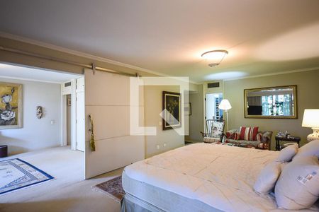 Apartamento à venda com 500m², 4 quartos e 3 vagas Apartamento à venda com 500m², 4 quartos e 3 vagasSuíte 4