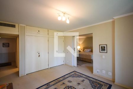 Apartamento à venda com 500m², 4 quartos e 3 vagas Apartamento à venda com 500m², 4 quartos e 3 vagasSuíte 3