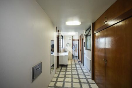 Apartamento à venda com 500m², 4 quartos e 3 vagas Apartamento à venda com 500m², 4 quartos e 3 vagasÁrea de serviço