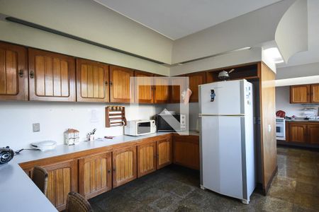 Apartamento à venda com 500m², 4 quartos e 3 vagas Apartamento à venda com 500m², 4 quartos e 3 vagasCozinha