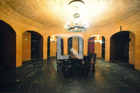 Apartamento à venda com 500m², 4 quartos e 3 vagasAdega