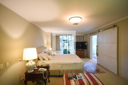 Apartamento à venda com 500m², 4 quartos e 3 vagas Apartamento à venda com 500m², 4 quartos e 3 vagasSuíte 4