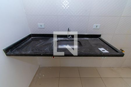 Apartamento à venda com 48m², 2 quartos e sem vaga Apartamento à venda com 48m², 2 quartos e sem vagaCozinha