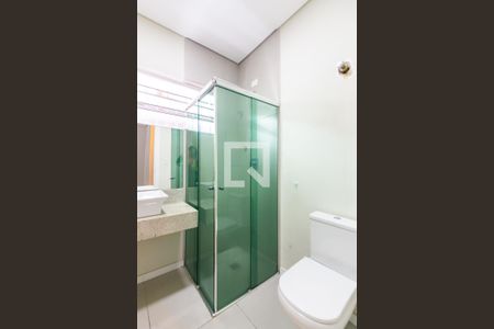 Casa à venda com 277m², 4 quartos e 7 vagas Casa à venda com 277m², 4 quartos e 7 vagasBanheiro