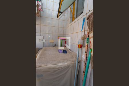 Apartamento à venda com 57m², 2 quartos e 1 vaga Apartamento à venda com 57m², 2 quartos e 1 vagaÁrea de serviço