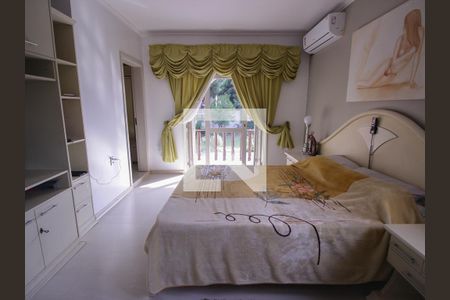 Casa à venda com 400m², 5 quartos e 3 vagas Casa à venda com 400m², 5 quartos e 3 vagasQuarto 3 Suíte - 2 andar
