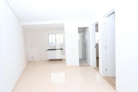 Sala/Cozinha de apartamento para alugar com 2 quartos, 36m² em Vila Bela, São Paulo