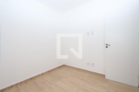 Quarto 1 de apartamento para alugar com 2 quartos, 36m² em Vila Bela, São Paulo