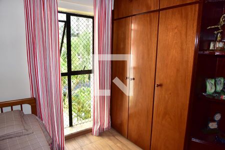 Apartamento à venda com 93m², 3 quartos e 1 vagaQuarto 3