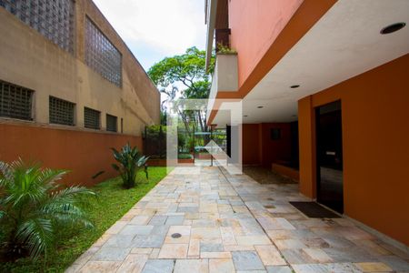 Apartamento à venda com 159m², 3 quartos e 2 vagas Apartamento à venda com 159m², 3 quartos e 2 vagasÁrea comum