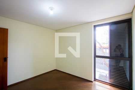 Apartamento à venda com 159m², 3 quartos e 2 vagas Apartamento à venda com 159m², 3 quartos e 2 vagasQuarto 3