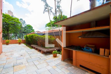 Apartamento à venda com 159m², 3 quartos e 2 vagas Apartamento à venda com 159m², 3 quartos e 2 vagasÁrea comum - Churrasqueira