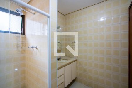 Apartamento à venda com 159m², 3 quartos e 2 vagas Apartamento à venda com 159m², 3 quartos e 2 vagasBanheiro social