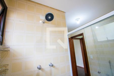 Apartamento à venda com 159m², 3 quartos e 2 vagas Apartamento à venda com 159m², 3 quartos e 2 vagasBanheiro social