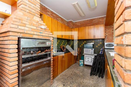 Casa para alugar com 385m², 4 quartos e 7 vagas Casa para alugar com 385m², 4 quartos e 7 vagasEspaço Gourmet