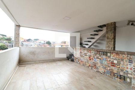 Casa à venda com 400m², 7 quartos e 2 vagas Casa à venda com 400m², 7 quartos e 2 vagasÁrea de serviço