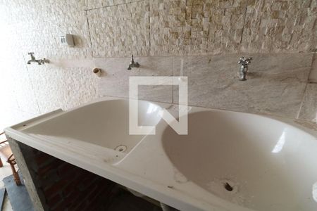 Casa à venda com 400m², 7 quartos e 2 vagas Casa à venda com 400m², 7 quartos e 2 vagasÁrea de serviço