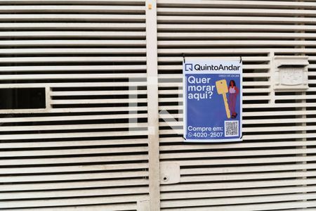 Casa à venda com 400m², 7 quartos e 2 vagas Casa à venda com 400m², 7 quartos e 2 vagasFachada Casa 1