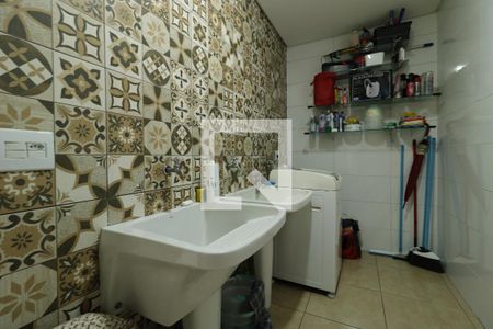 Casa à venda com 248m², 3 quartos e 4 vagasÁrea de Serviço