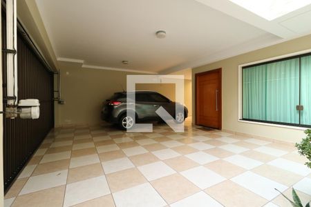 Casa à venda com 248m², 3 quartos e 4 vagasGaragem